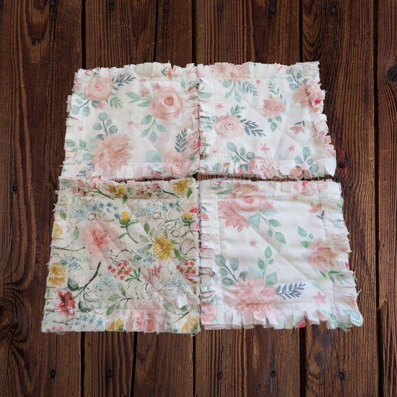 Rag Quilt Coasters, Set of 4, Reversible Floral Fabric Mug Rugs - Picture 5 of 7